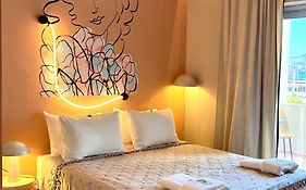 Tree Of Life Art Hotel